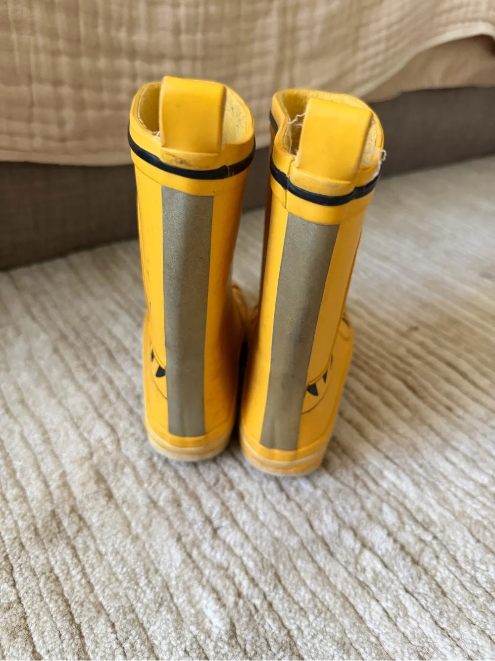 H&M Yellow Kids Tiger Rain Boots 8T
